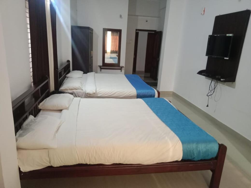 Bainduru Hotel Blue Rays מראה חיצוני תמונה