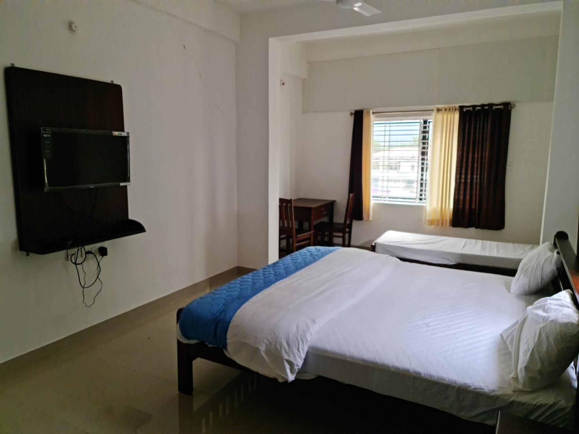 Bainduru Hotel Blue Rays מראה חיצוני תמונה